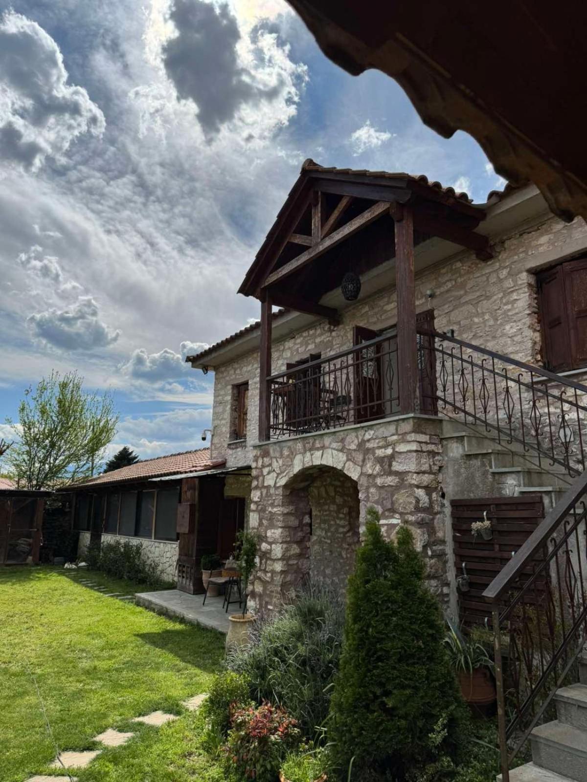 Theopetra Home Экстерьер фото